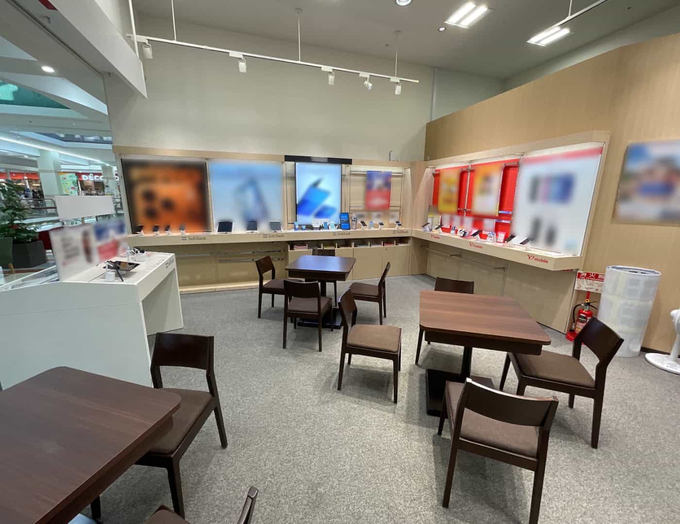 ソフトバンクいこらもーる泉佐野_内観1