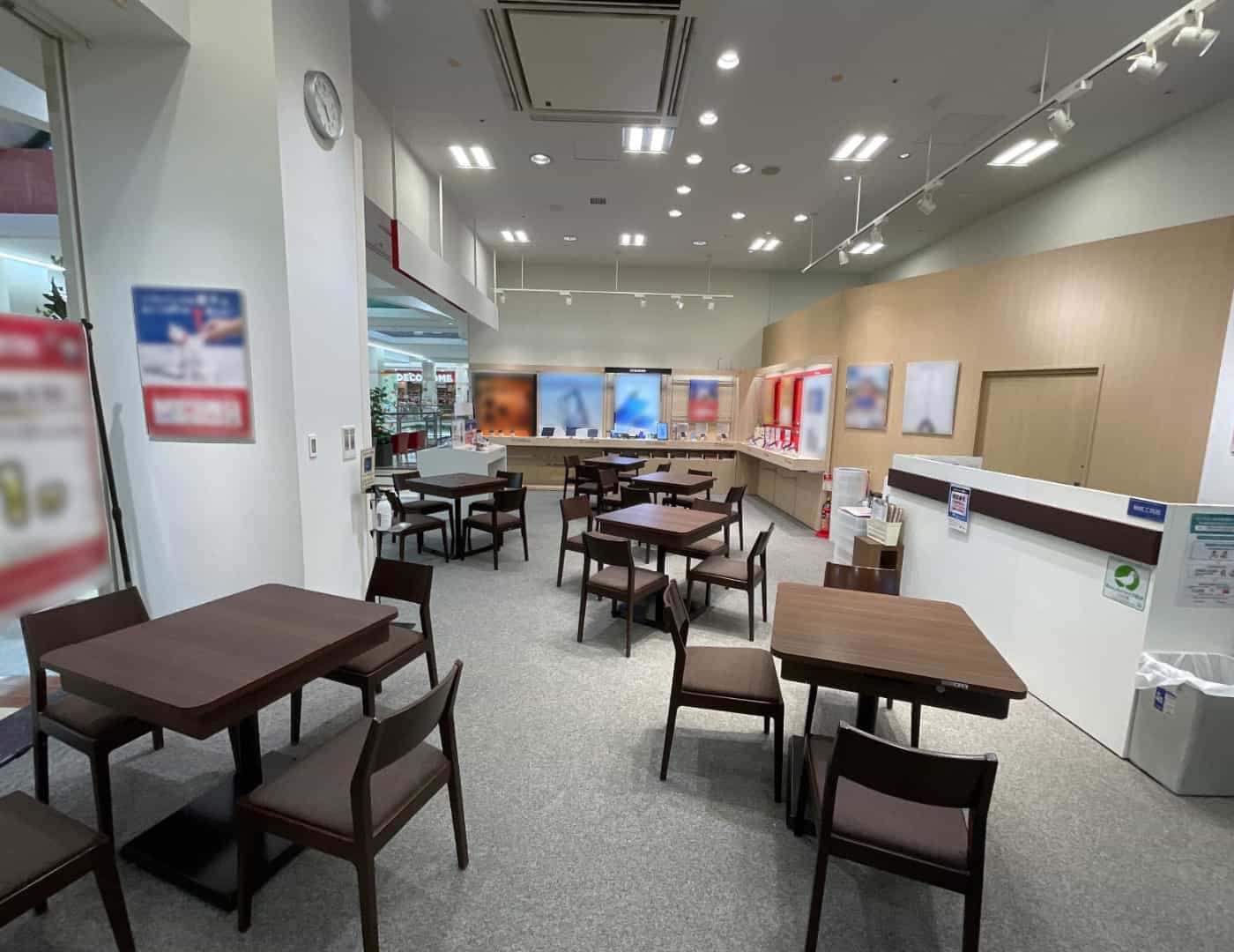 ソフトバンクいこらもーる泉佐野_内観2