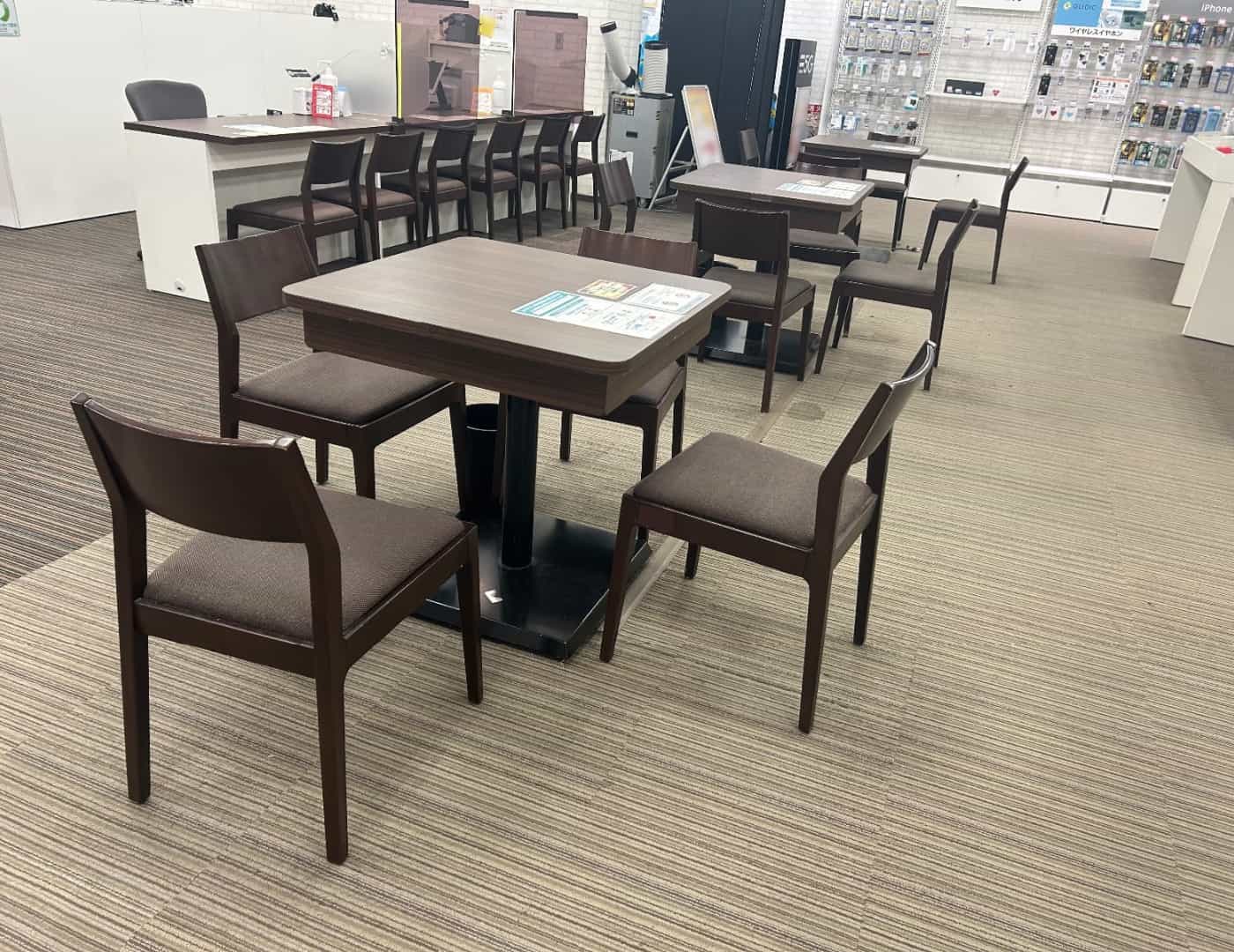 ソフトバンクブルメールHAT神戸_内観1