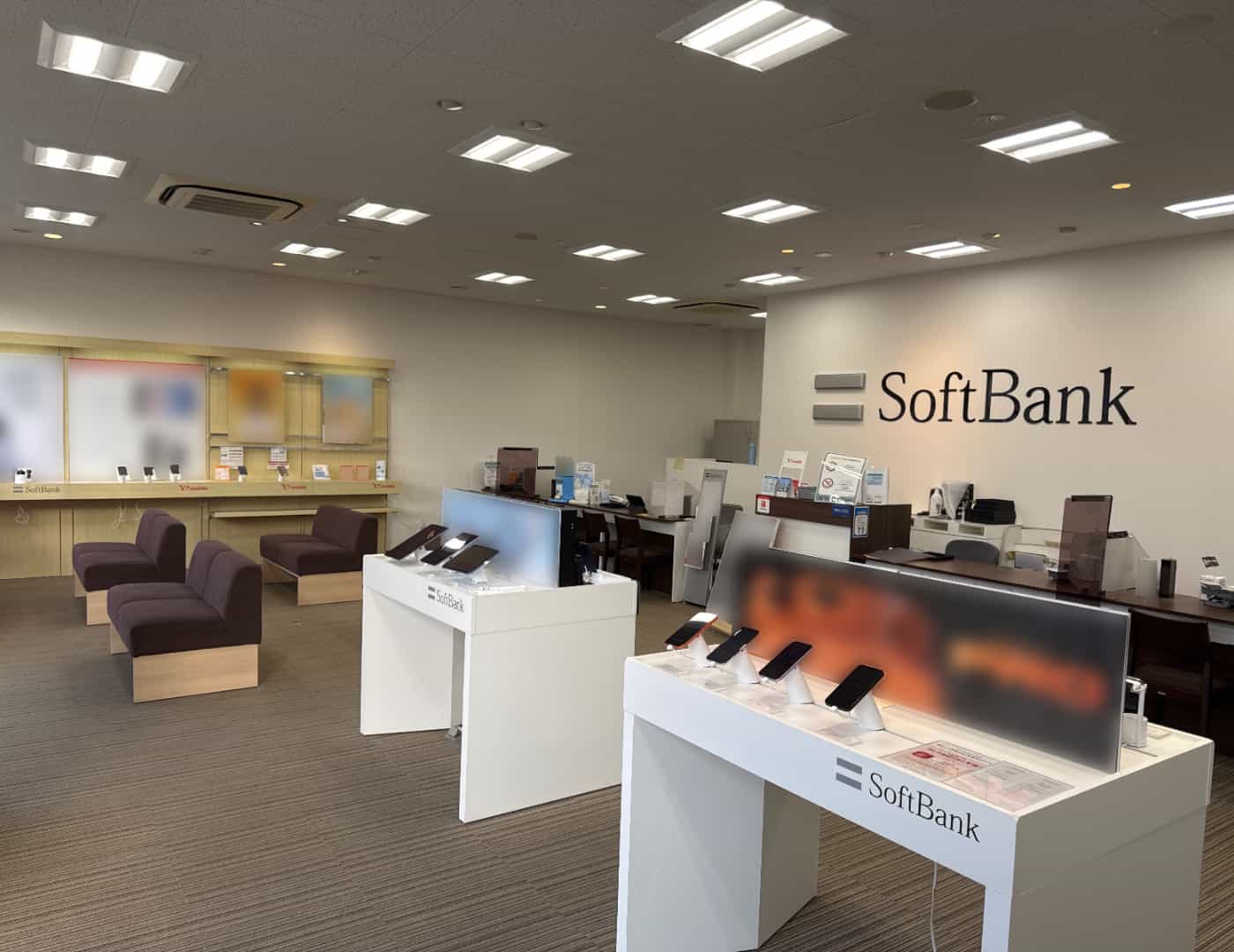 ソフトバンク伏見久我_内観1