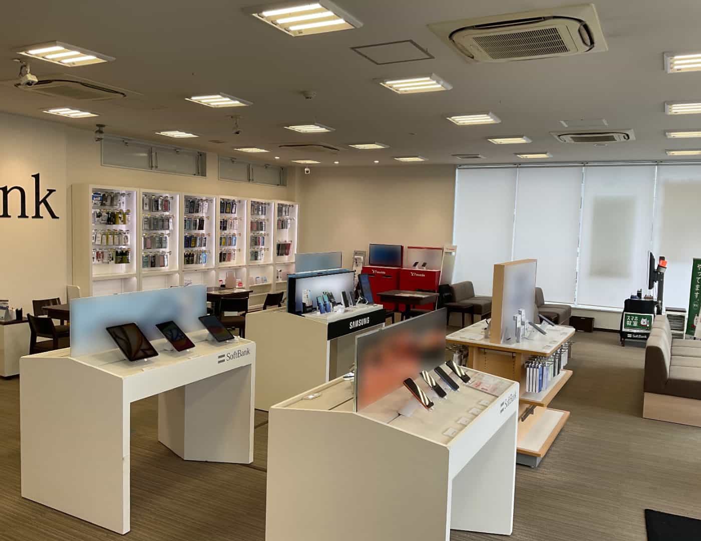 ソフトバンク北加賀屋_内観2