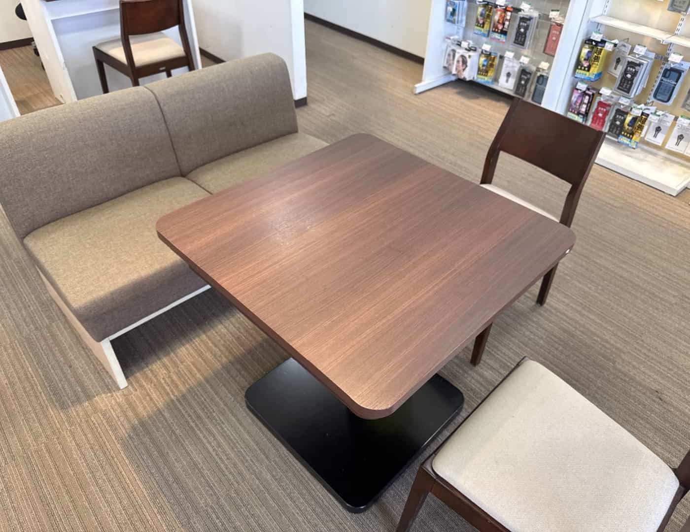 ソフトバンク向日町_予約席1