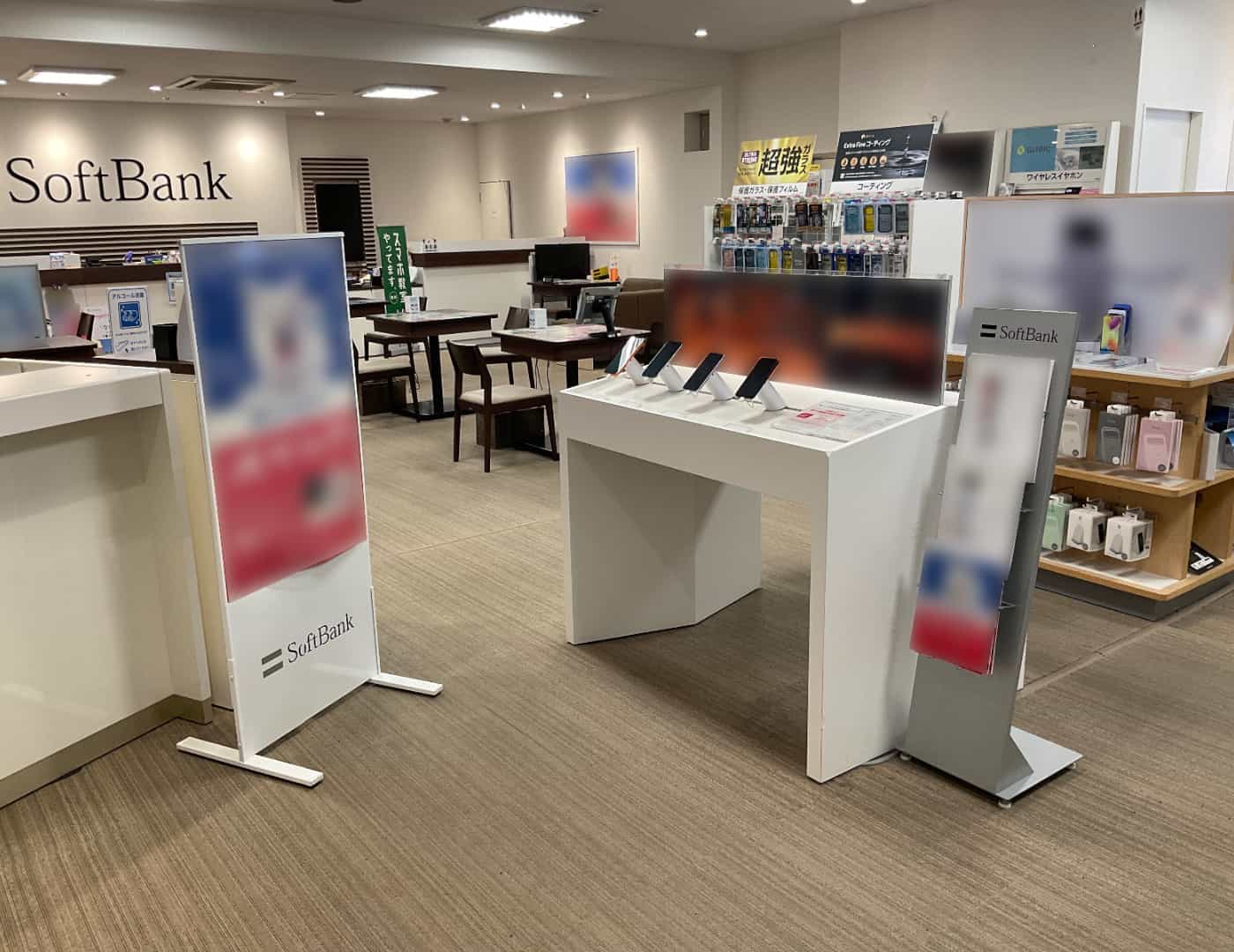 ソフトバンク山形西バイパス_内観1