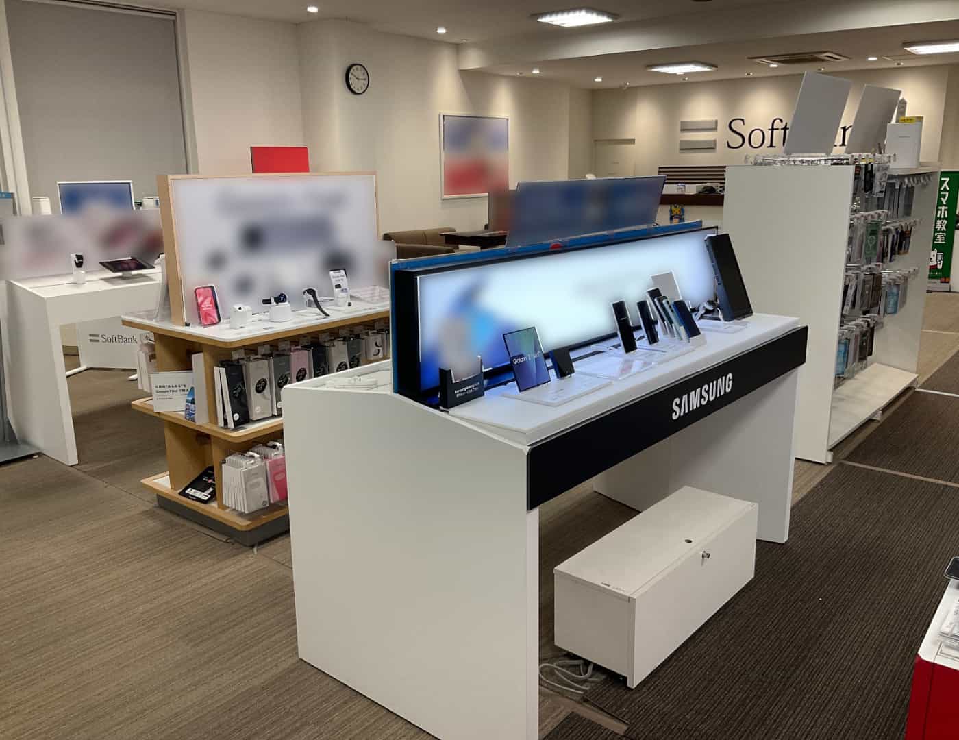 ソフトバンク山形西バイパス_内観2