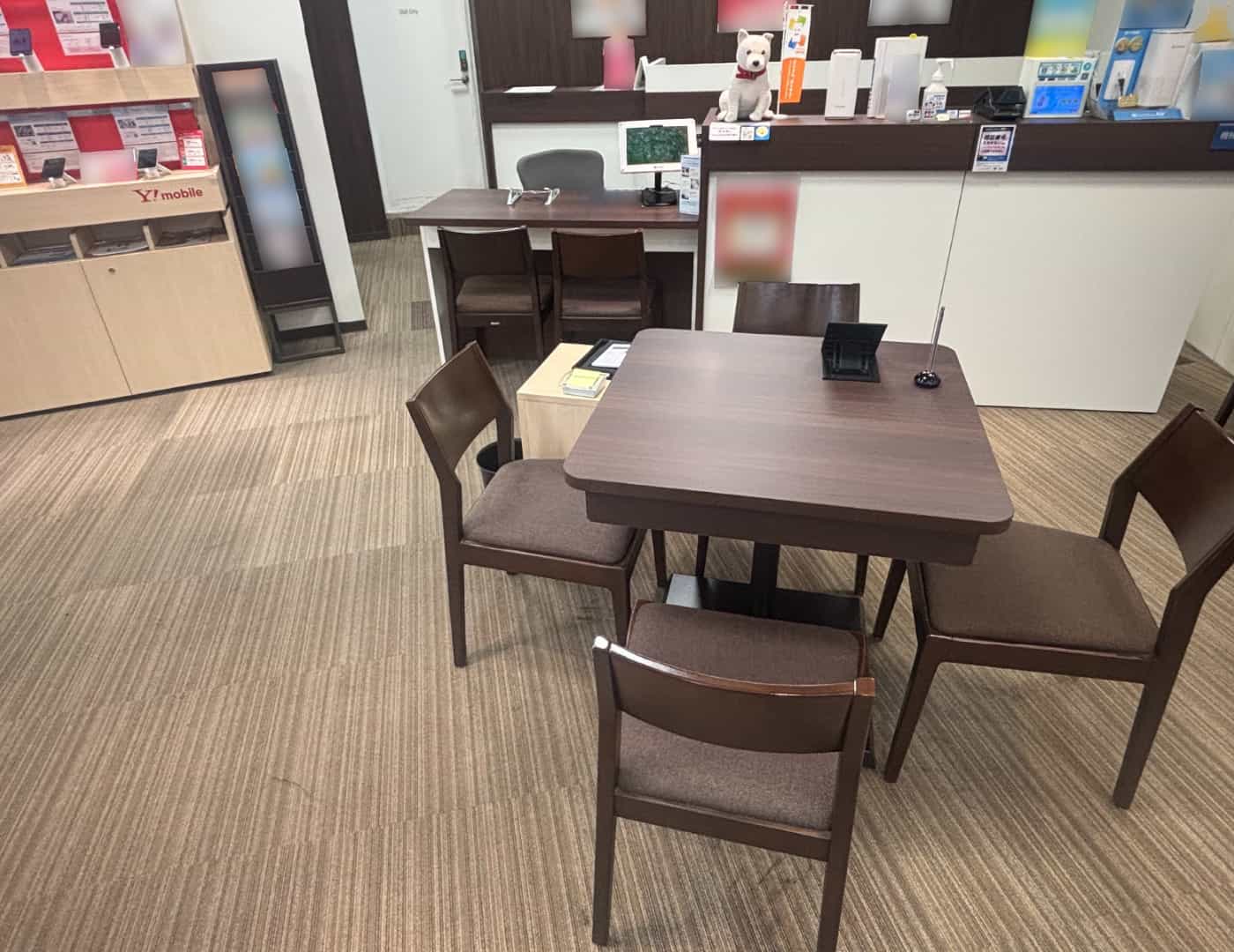 ソフトバンク本郷三丁目_内観2