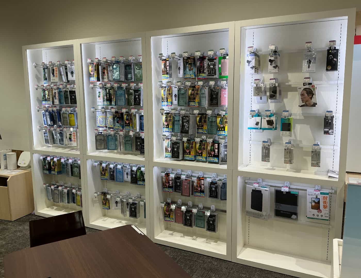 ソフトバンク横須賀モアーズシティ_セレクション2