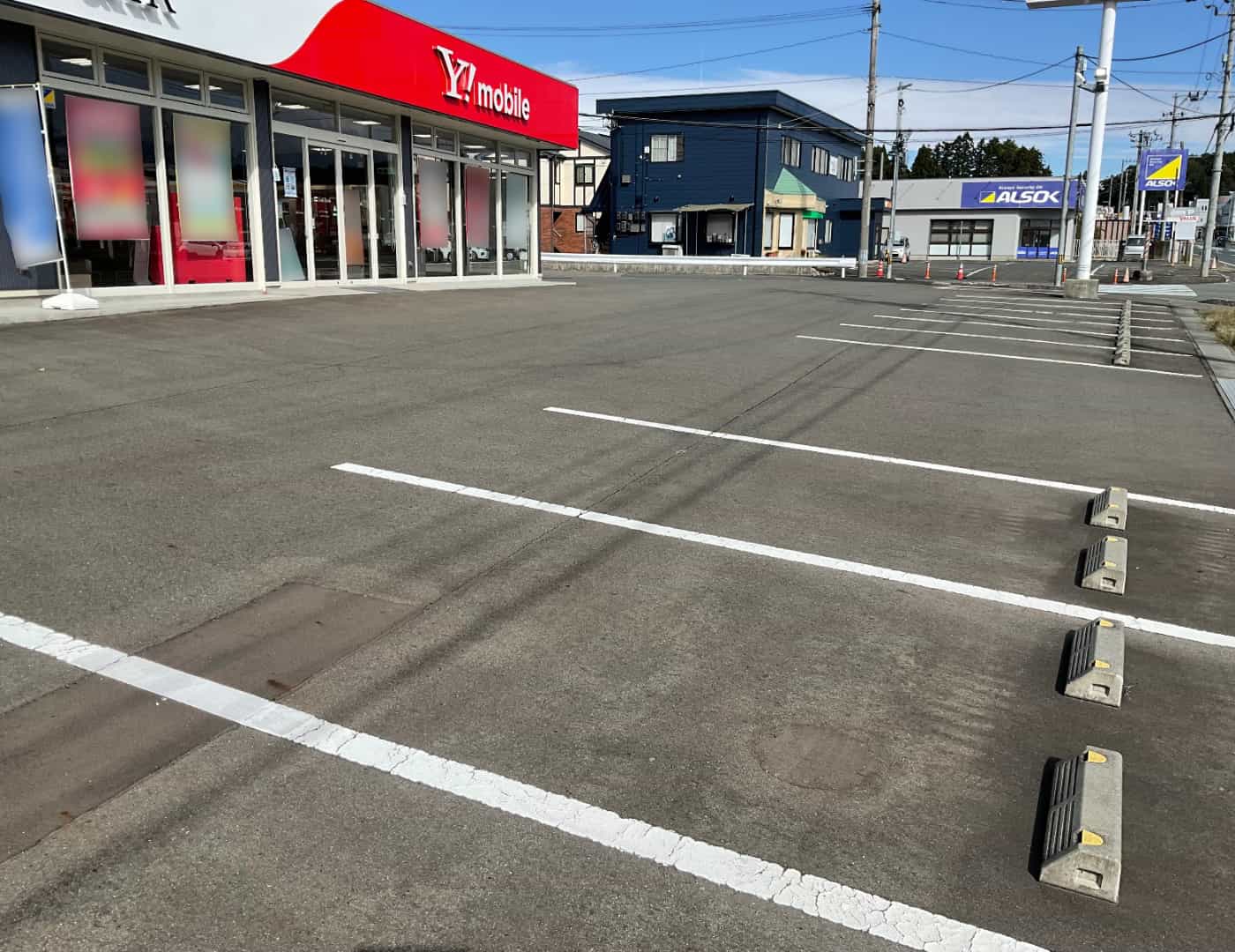 ソフトバンク紫波_駐車場1