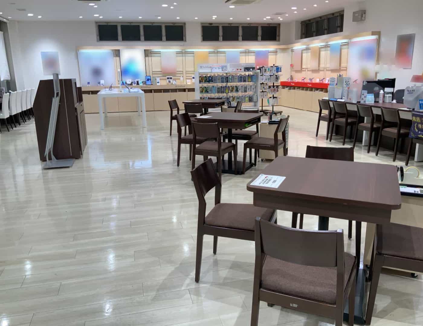 ソフトバンク群馬県央_内観2
