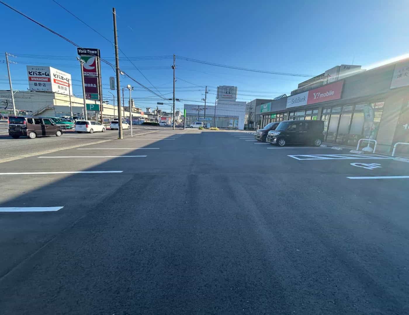 ソフトバンク郡山桑野_駐車場2