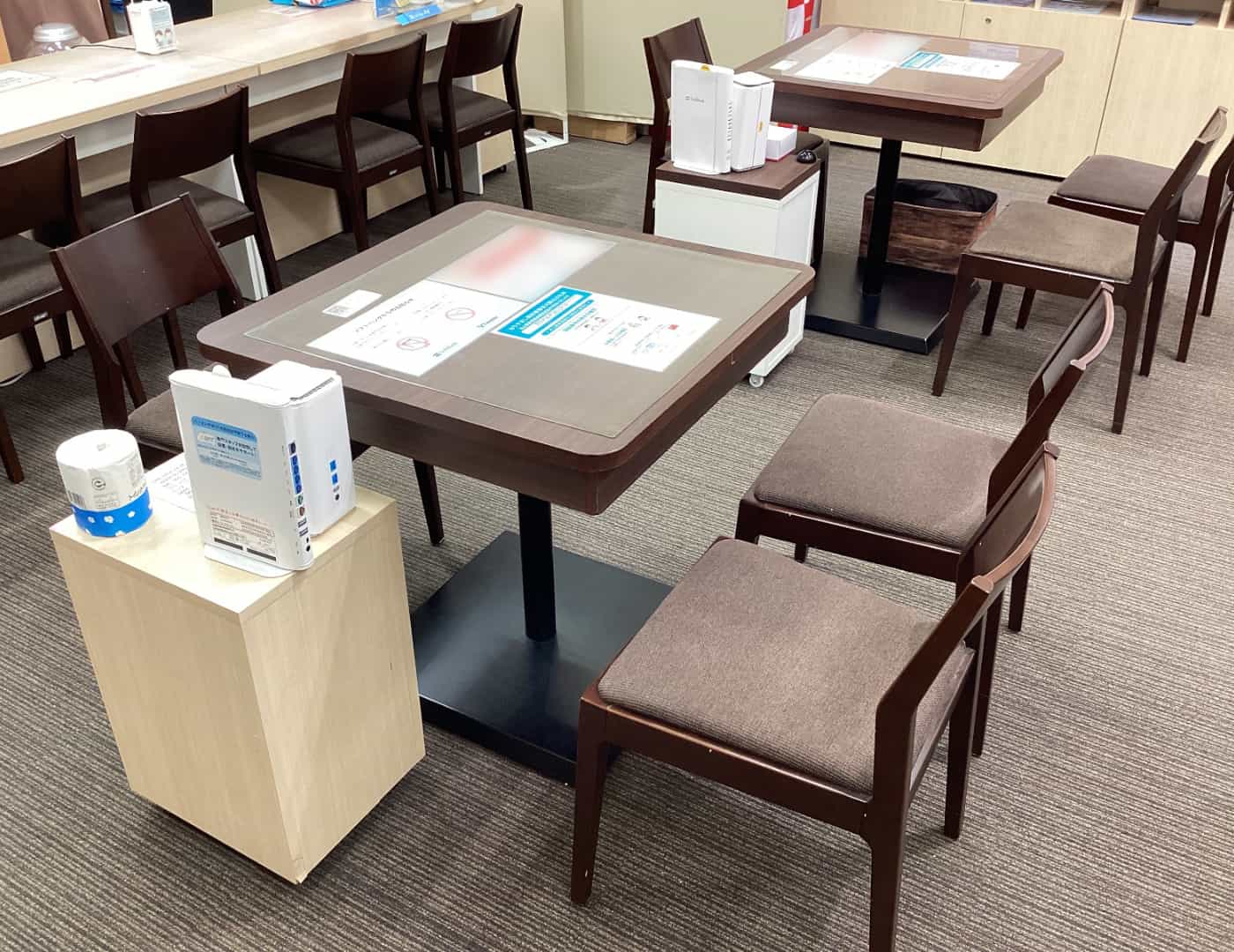 ワイモバイルアリオ鷲宮_内観2