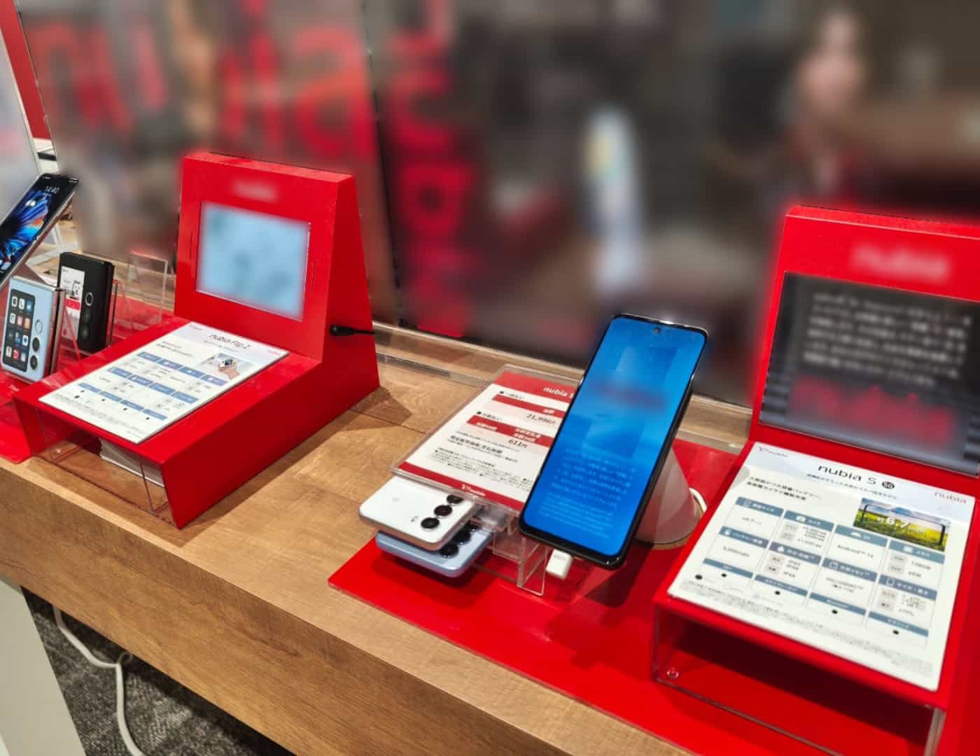 ワイモバイルイオンモール神戸南_内観2