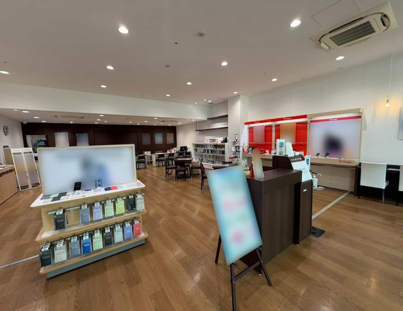 ソフトバンクOSC湘南シティ_内観1