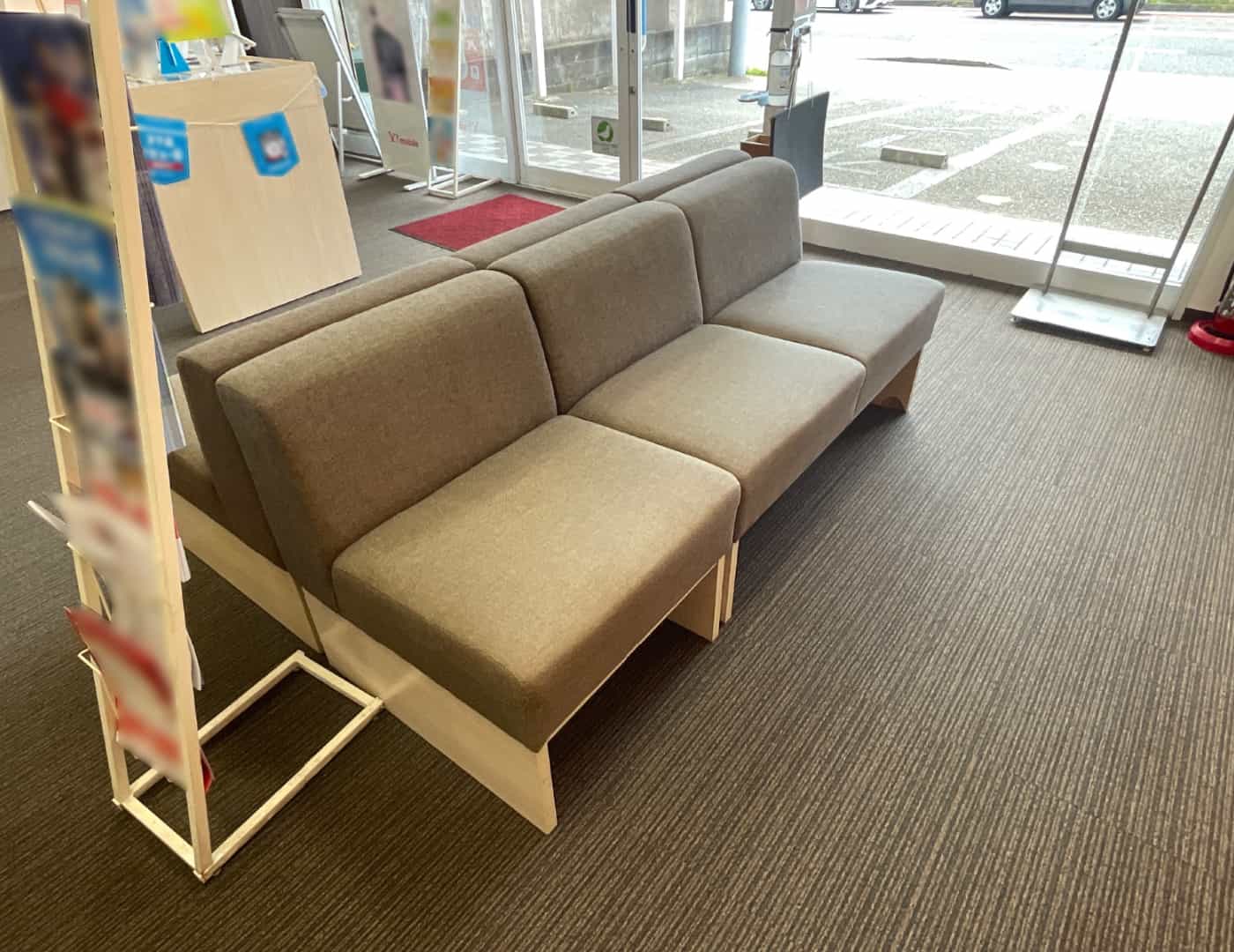ソフトバンク北久里浜_待合席