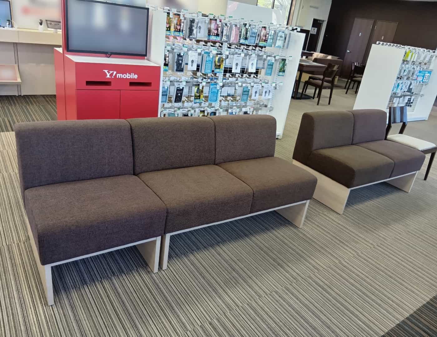 ソフトバンク吉岡_待合席