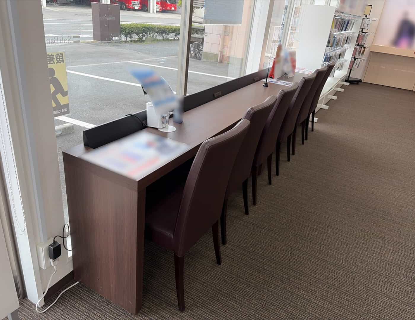 ソフトバンク渋川_待合席